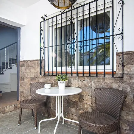 Holiday home Almijara House Canovas